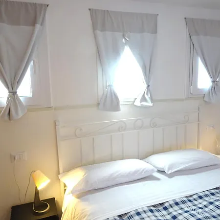 B&B Ca Bianca Ventisette Riccione-3